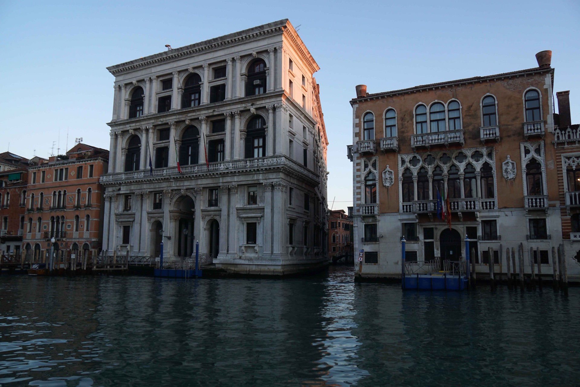 Più comproprietari di bene immobile: tutti i comunisti hanno pari poteri gestori?